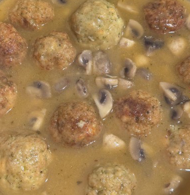 Albondigas de pollo con brocoli